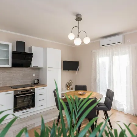 Appartement Star - Free Private Parking *