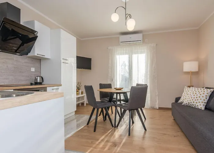 Star - Free Private Parking Apartmán Zadar