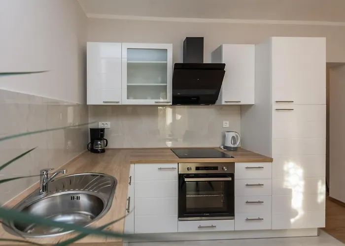 Star - Free Private Parking Zadar